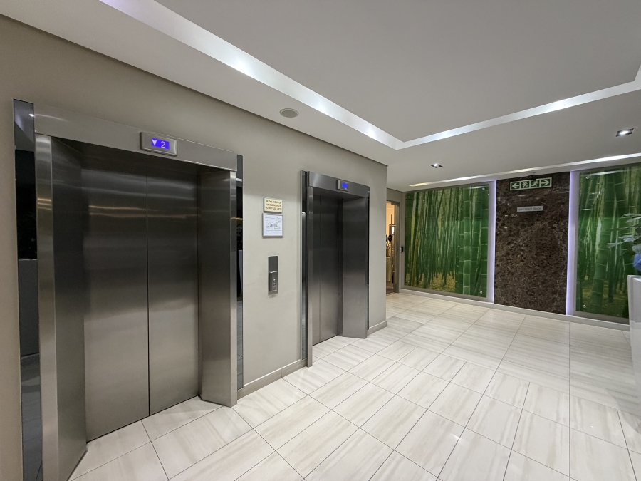 To Let Commercial Property for Rent in Claremont Western Cape